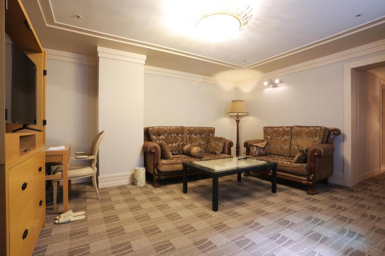 Daegu Aw Hotel Екстер'єр фото